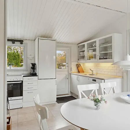 Cozy With Sauna And Hot Tub * Vig