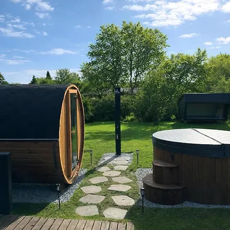 Feriehus Sommerhusidyl Med Udesauna Og Vildmarksbad
