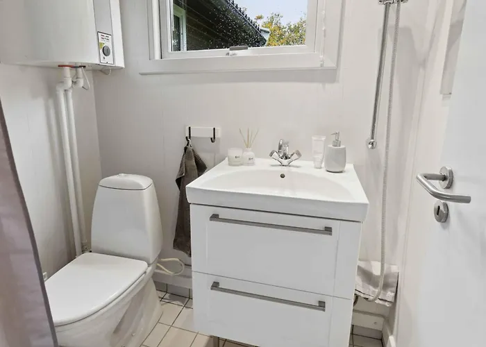 Cozy With Sauna And Hot Tub